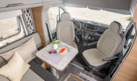 Komfortabel und modern - Der KNAUS VAN TI 640 MEG VANSATION im Interieur