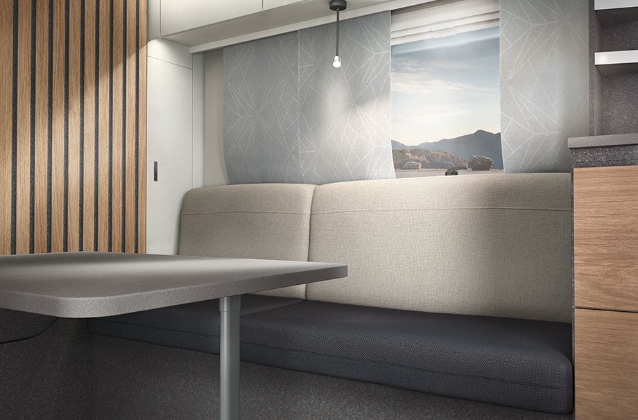 Das KNAUS YASEO Polster in der Farbe Active Royal